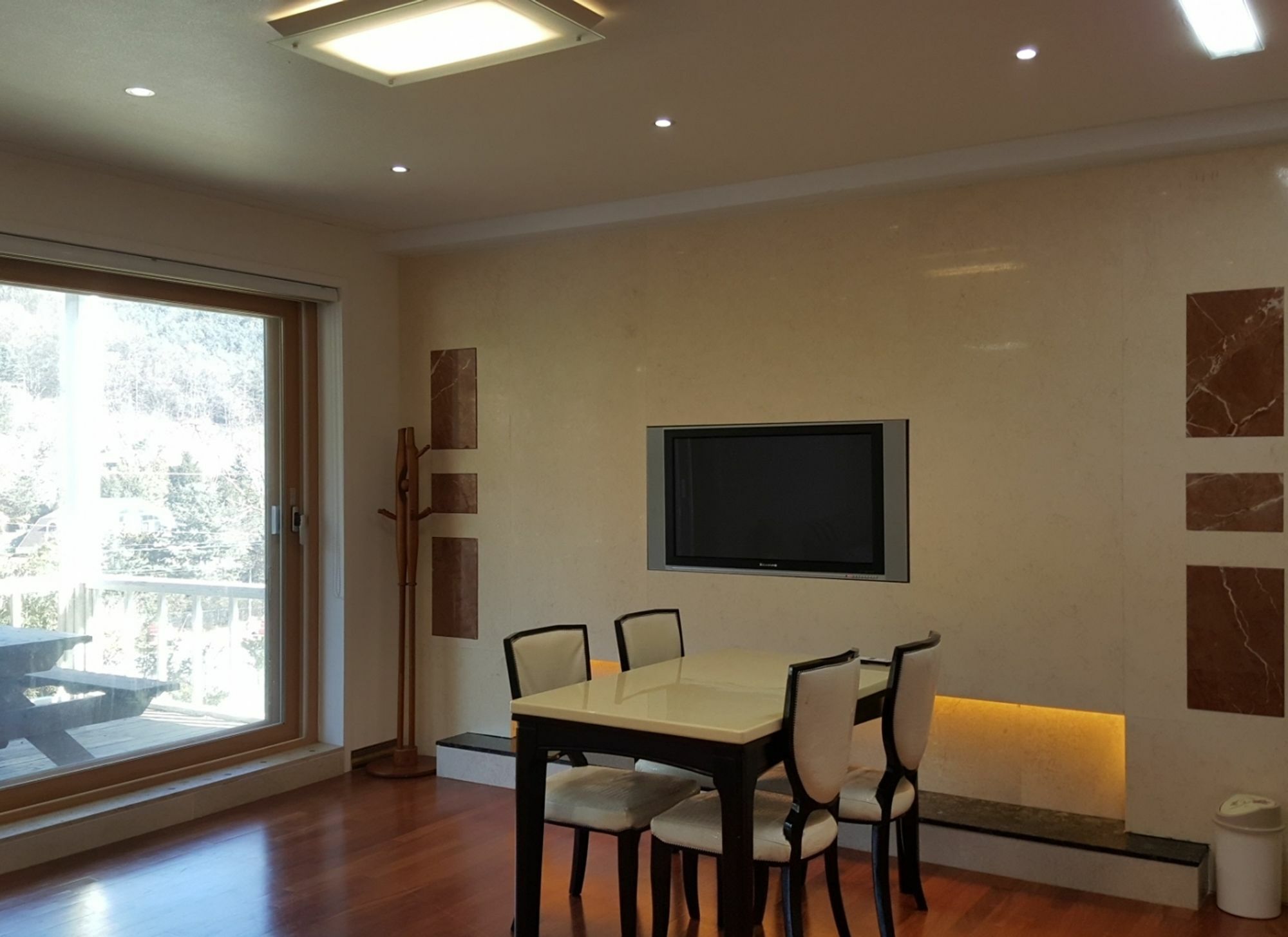 Time Story Villa Янпхьон Екстериор снимка